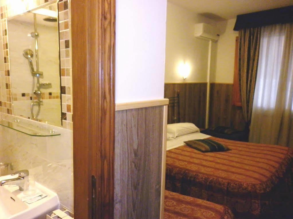 Hotel Camilla Guelfa Firenze Eksteriør bilde